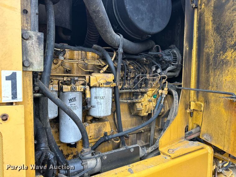 image for item EK0416 2008 John Deere 770D motor grader