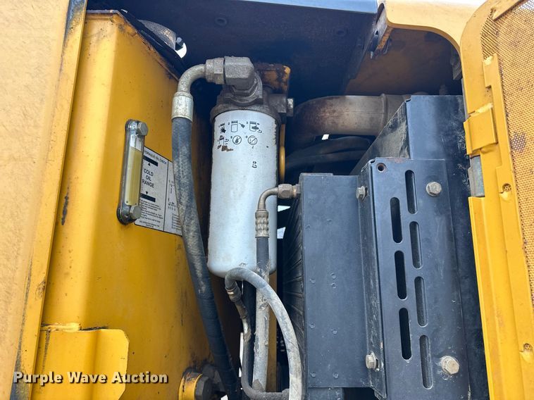 image for item EK0416 2008 John Deere 770D motor grader