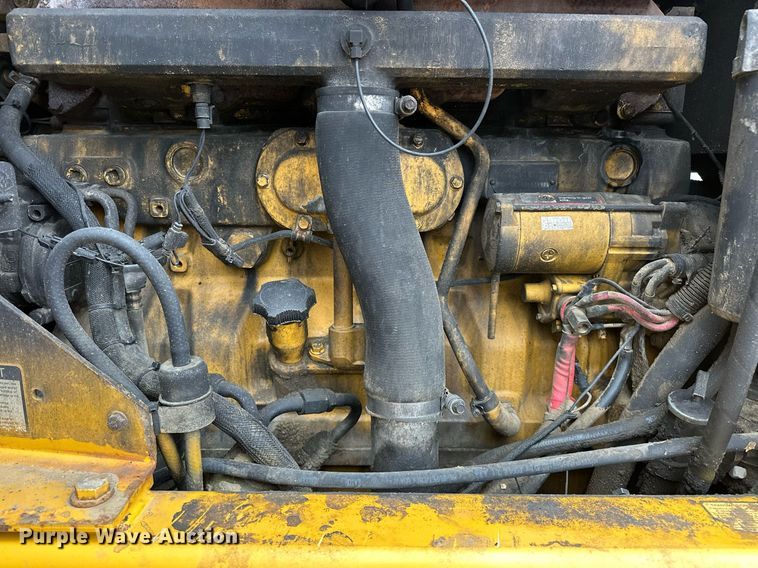 image for item EK0416 2008 John Deere 770D motor grader
