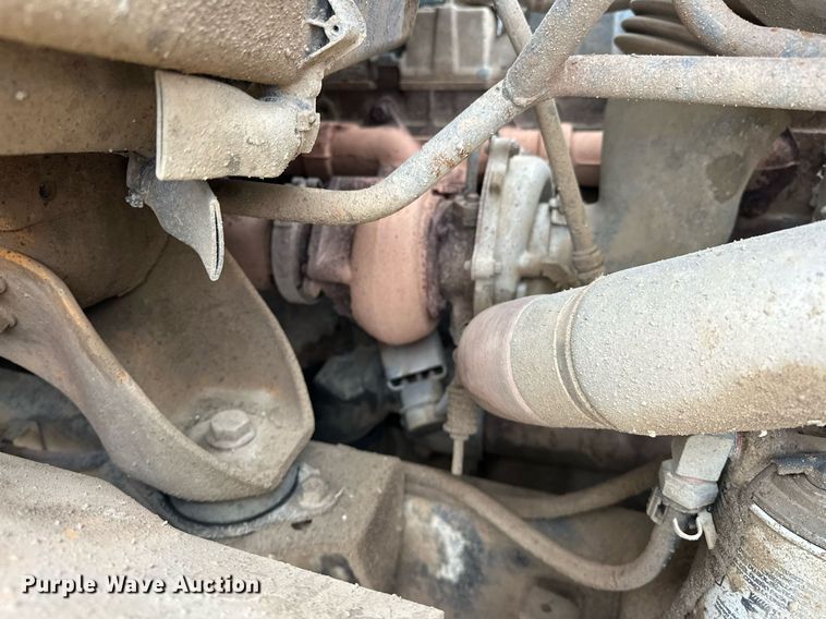 image for item EK0419 2004 International 7400 dump truck