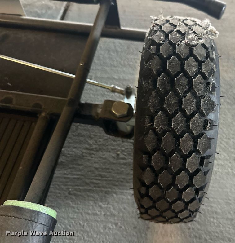 image for item EK0422 Innocorp SIDNE01 impaired driving simulator cart