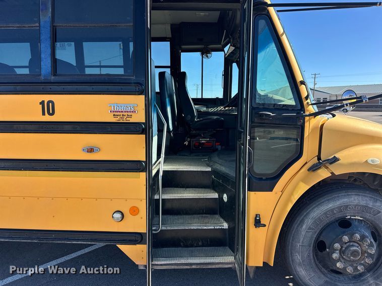 image for item EK0443 2009 Freightliner  Saf-T-Liner C2 school bus