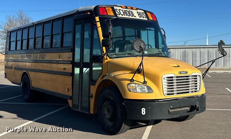 image for item EK0444 2009 Thomas Built Saf-T-Liner C2 school bus