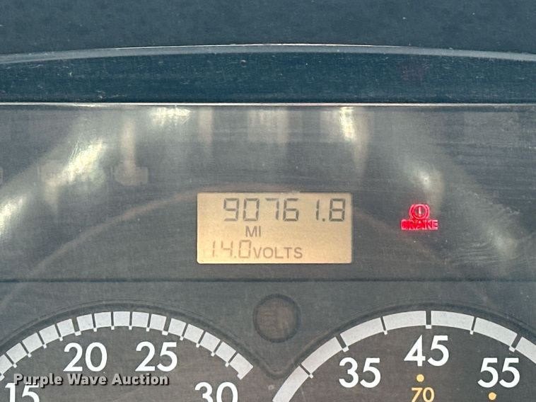 image for item EK0444 2009 Thomas Built Saf-T-Liner C2 school bus