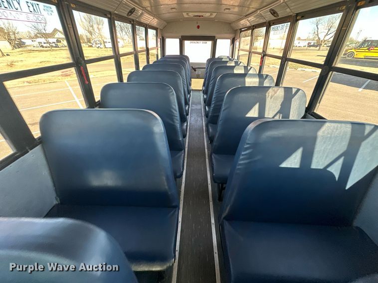 image for item EK0444 2009 Thomas Built Saf-T-Liner C2 school bus