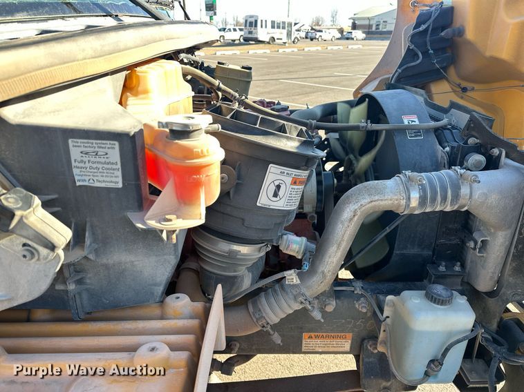 image for item EK0444 2009 Thomas Built Saf-T-Liner C2 school bus