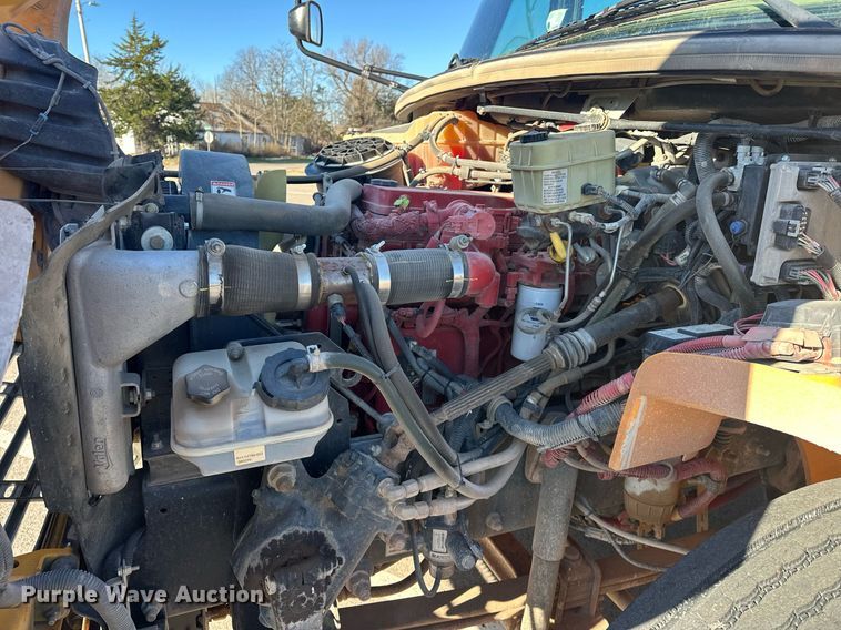 image for item EK0444 2009 Thomas Built Saf-T-Liner C2 school bus