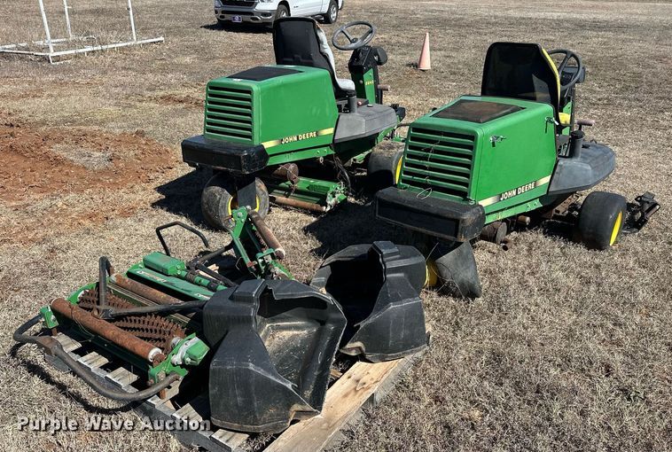 image for item EK0449 (2) John Deere 2243 lawn mowers