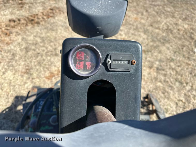 image for item EK0449 (2) John Deere 2243 lawn mowers