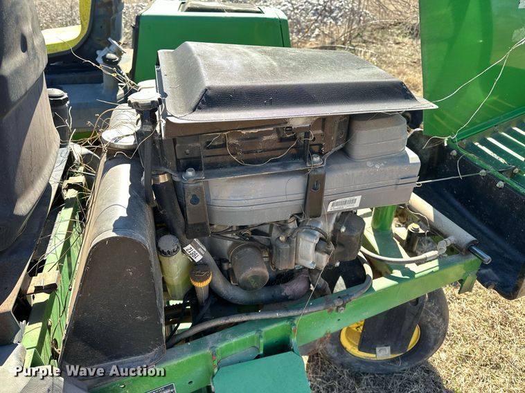 image for item EK0449 (2) John Deere 2243 lawn mowers