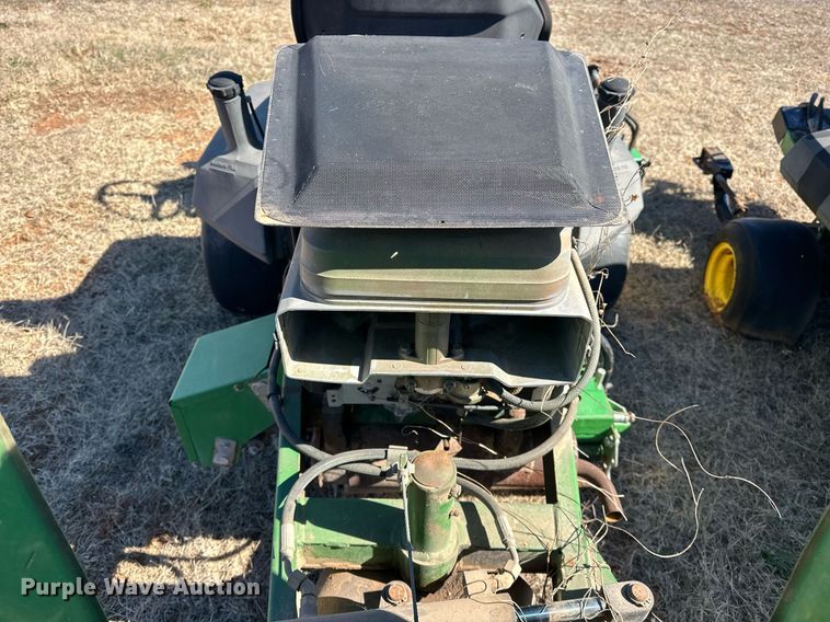 image for item EK0449 (2) John Deere 2243 lawn mowers