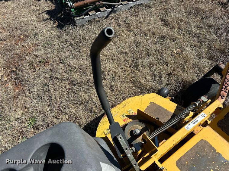 image for item EK0450 2008 Hustler Super Z ZTR lawn mower