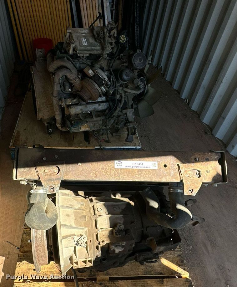 image for item EK0451 International A125 engine