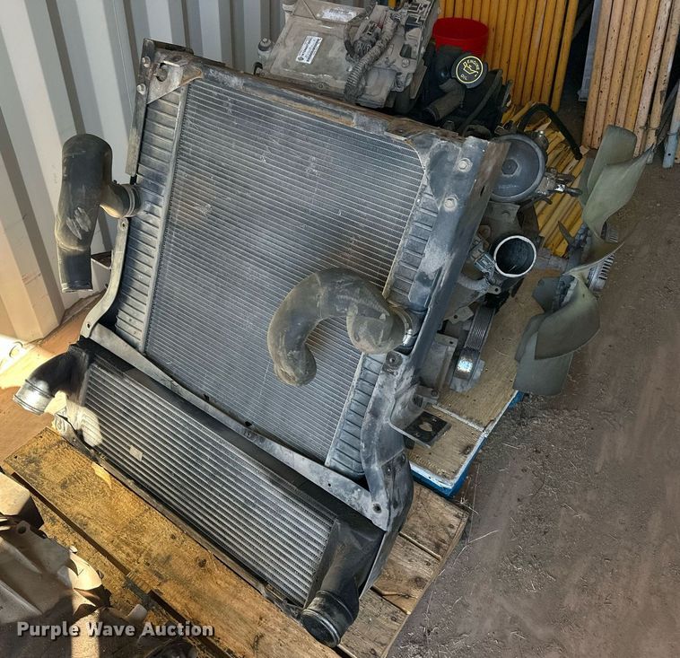 image for item EK0451 International A125 engine