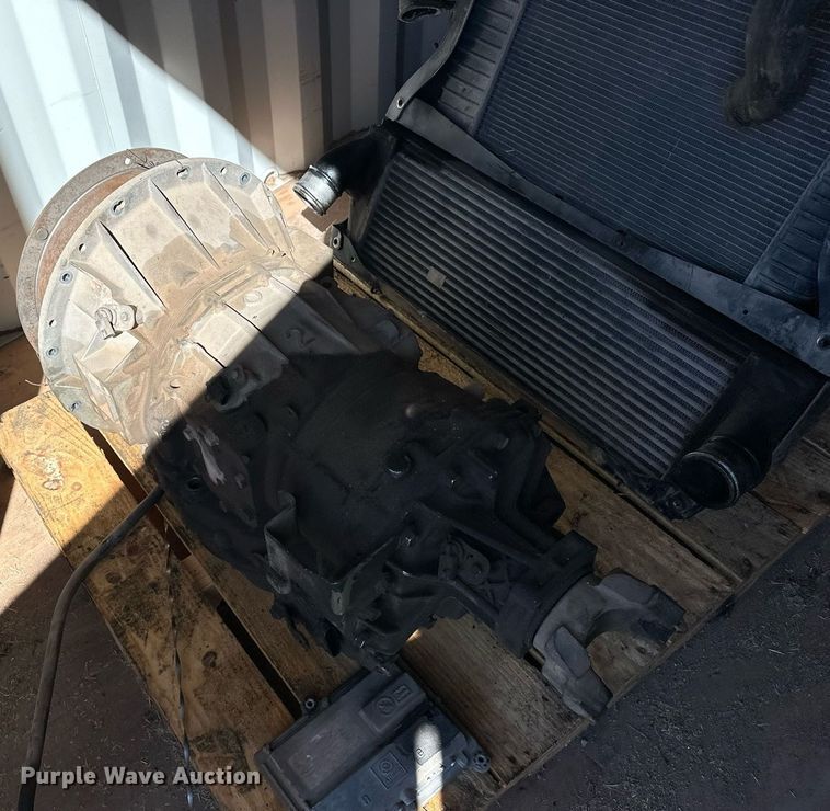 image for item EK0451 International A125 engine