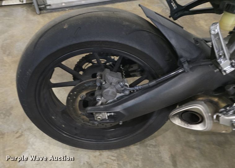 image for item EK2271 2016 Yamaha FZ09 motorcycle