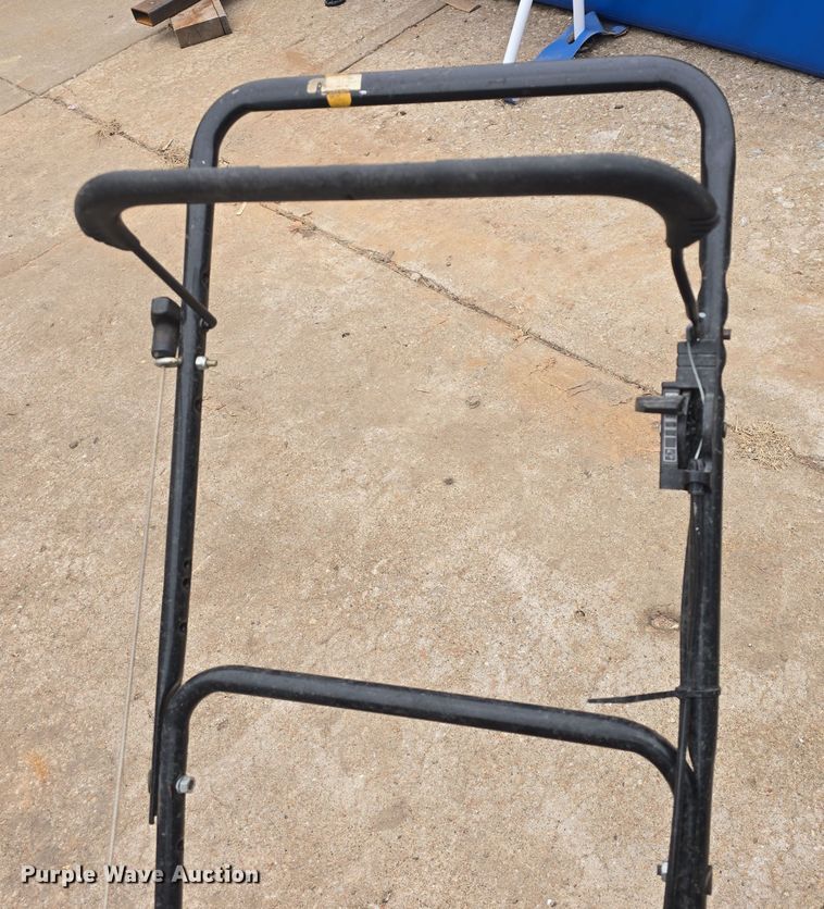 image for item EK5028 Lawn and garden equipment