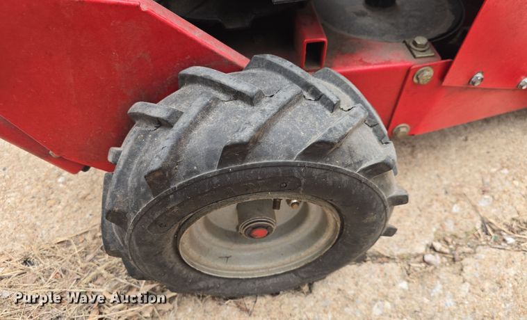 image for item EK5028 Lawn and garden equipment