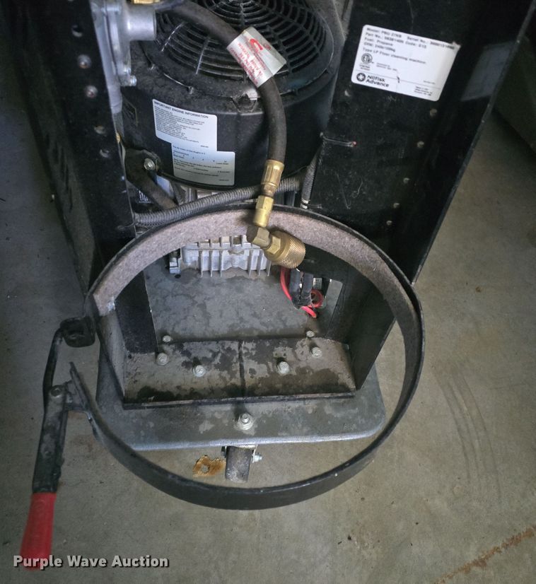 image for item EK5037 (11) PBU 27KB floor cleaners