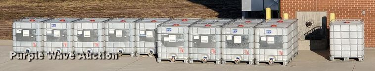 image for item EK5052 (14) poly totes