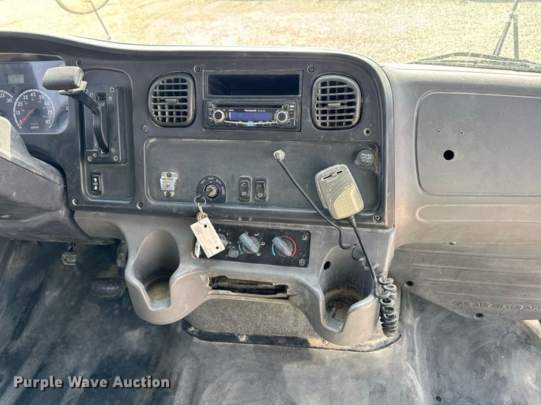 image for item EM3568 2010 Thomas Built school bus