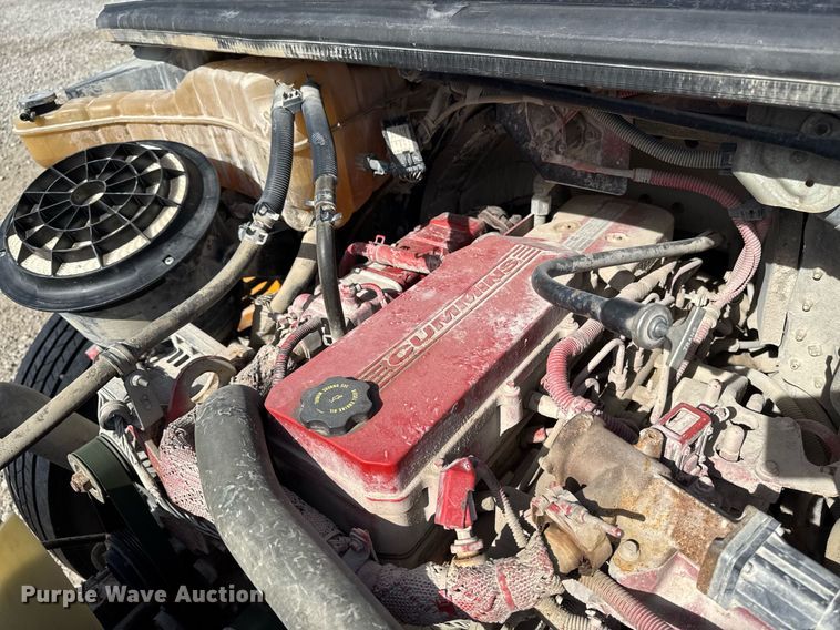 image for item EM3568 2010 Thomas Built school bus