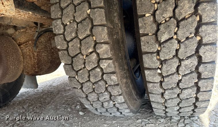 image for item EM3568 2010 Thomas Built school bus