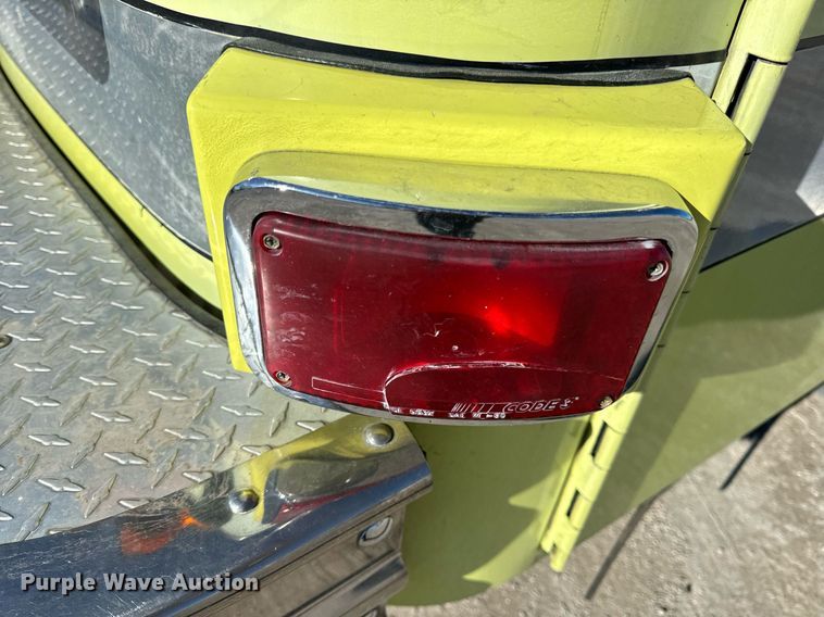 image for item EN5116 1988 Kovatch  Firefox 4 Door pumper fire truck