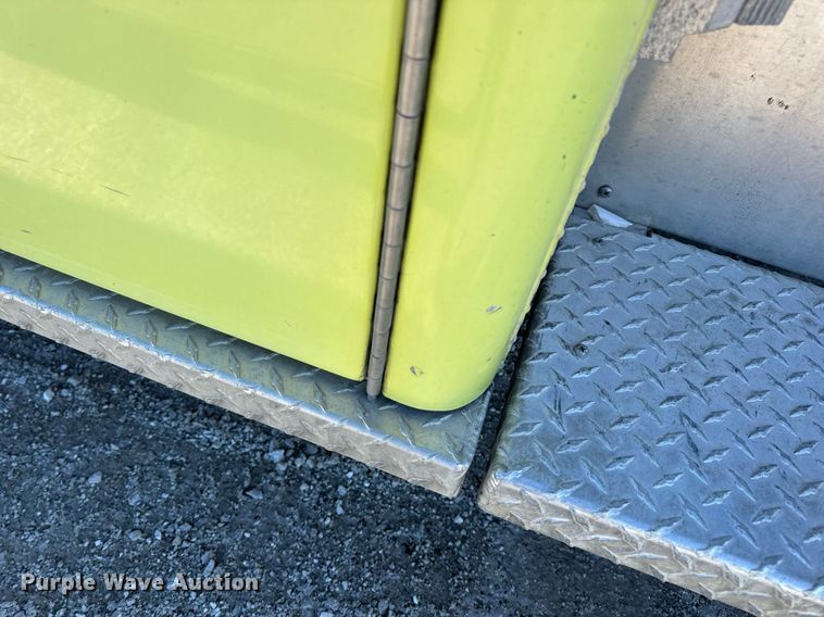 image for item EN5116 1988 Kovatch  Firefox 4 Door pumper fire truck