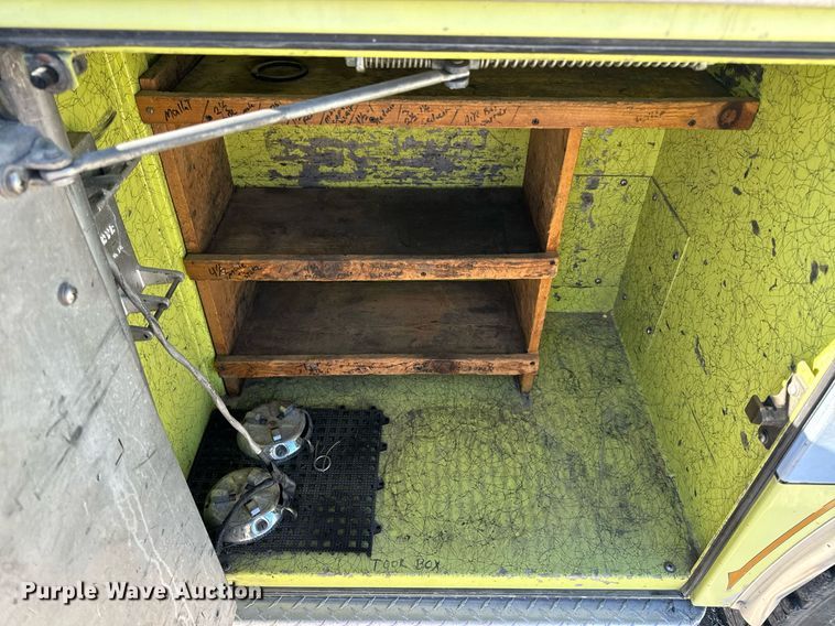 image for item EN5116 1988 Kovatch  Firefox 4 Door pumper fire truck