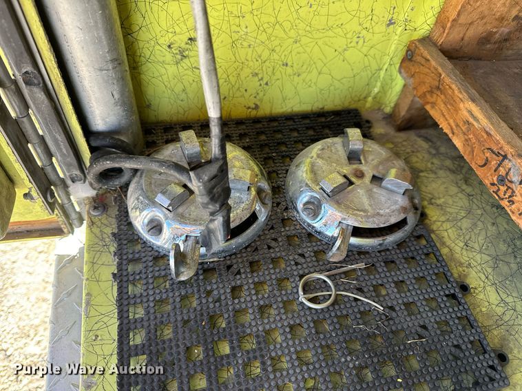 image for item EN5116 1988 Kovatch  Firefox 4 Door pumper fire truck