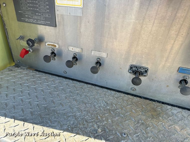 image for item EN5116 1988 Kovatch  Firefox 4 Door pumper fire truck