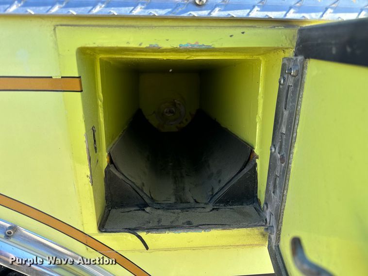 image for item EN5116 1988 Kovatch  Firefox 4 Door pumper fire truck