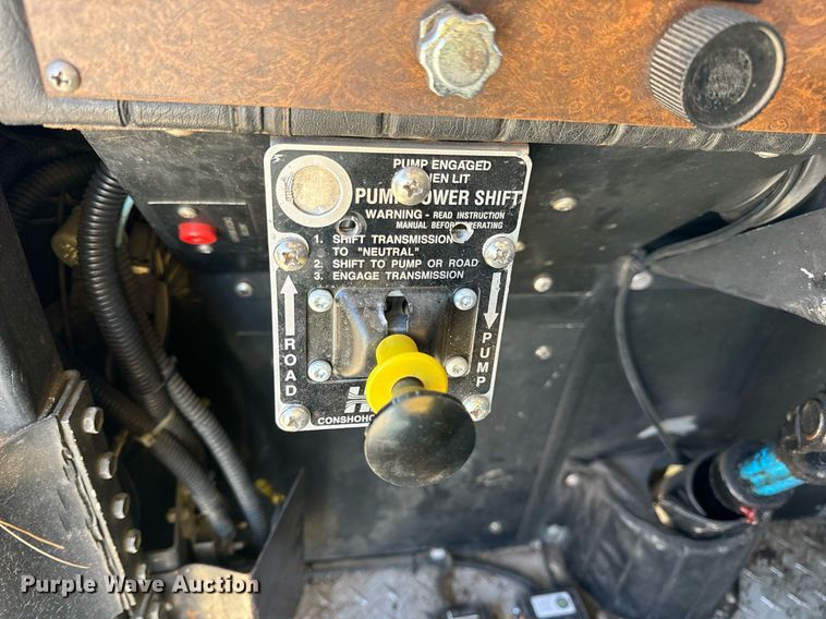 image for item EN5116 1988 Kovatch  Firefox 4 Door pumper fire truck