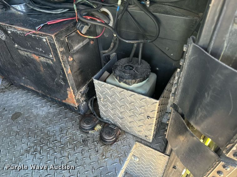 image for item EN5116 1988 Kovatch  Firefox 4 Door pumper fire truck