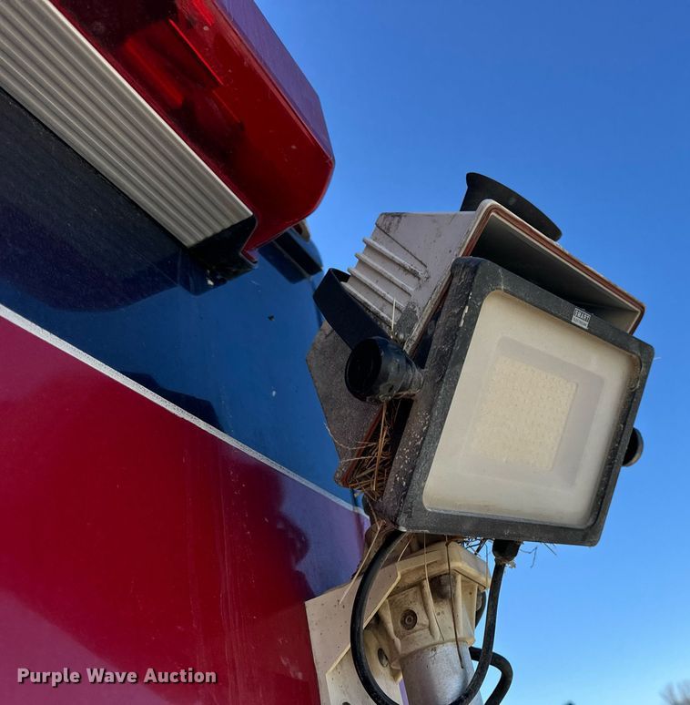 image for item EN5117 2000 Freightliner FL50 ambulance