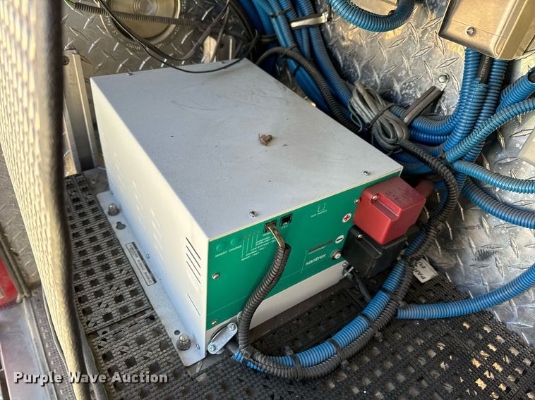 image for item EN5117 2000 Freightliner FL50 ambulance