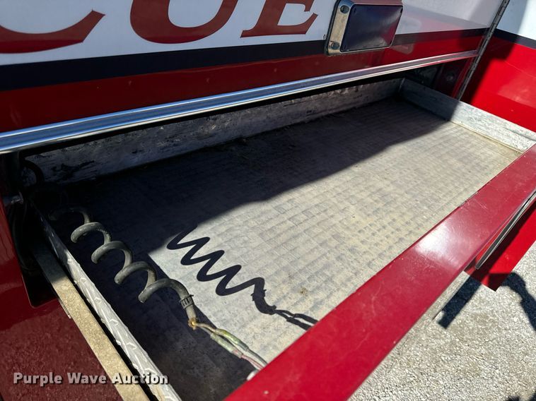 image for item EN5117 2000 Freightliner FL50 ambulance