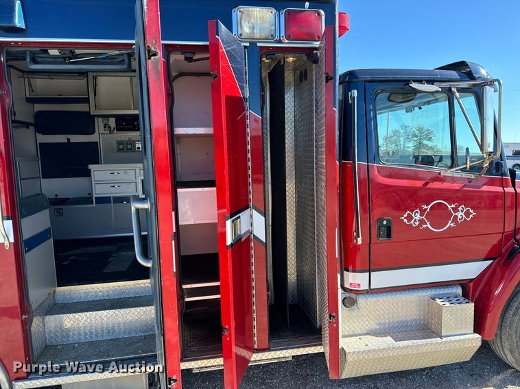 image for item EN5117 2000 Freightliner FL50 ambulance