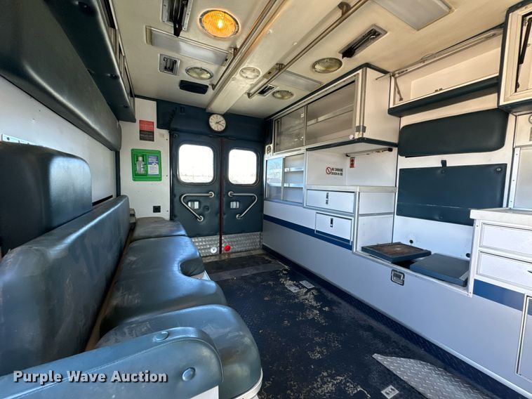 image for item EN5117 2000 Freightliner FL50 ambulance