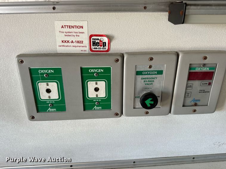 image for item EN5117 2000 Freightliner FL50 ambulance