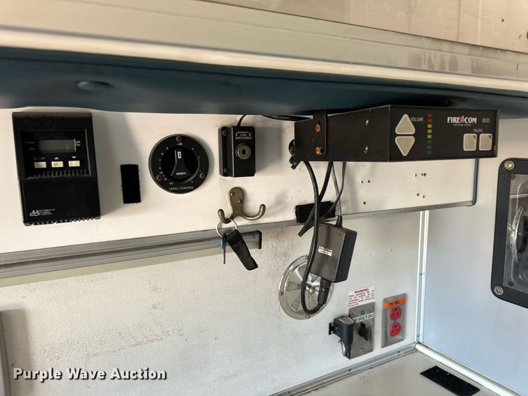 image for item EN5117 2000 Freightliner FL50 ambulance