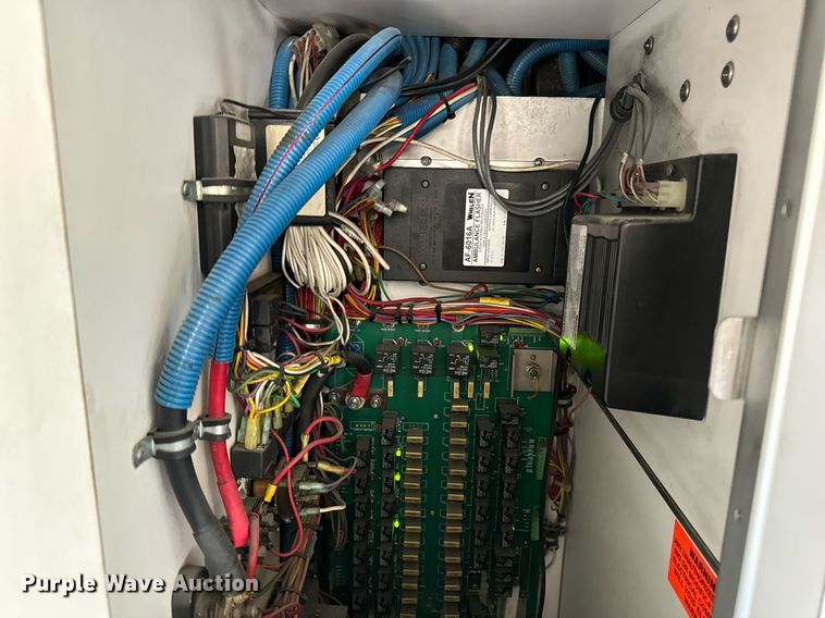 image for item EN5117 2000 Freightliner FL50 ambulance