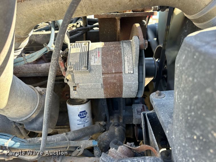 image for item EN5117 2000 Freightliner FL50 ambulance