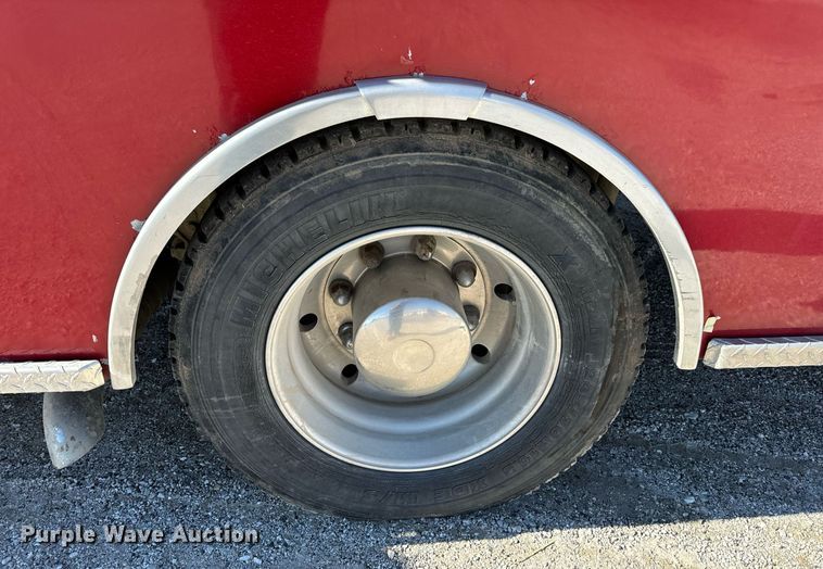 image for item EN5117 2000 Freightliner FL50 ambulance