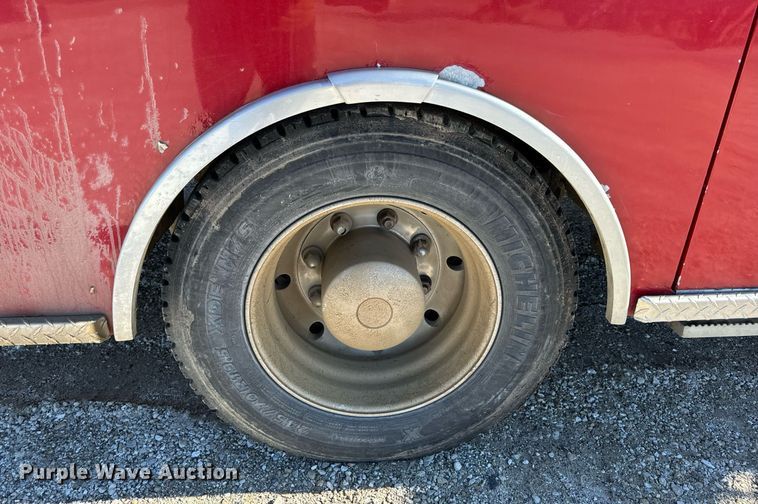 image for item EN5117 2000 Freightliner FL50 ambulance