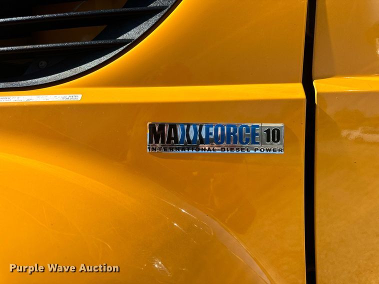 image for item EN5164 2010 International 7500 WorkStar dump truck