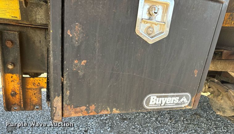 image for item EN5164 2010 International 7500 WorkStar dump truck