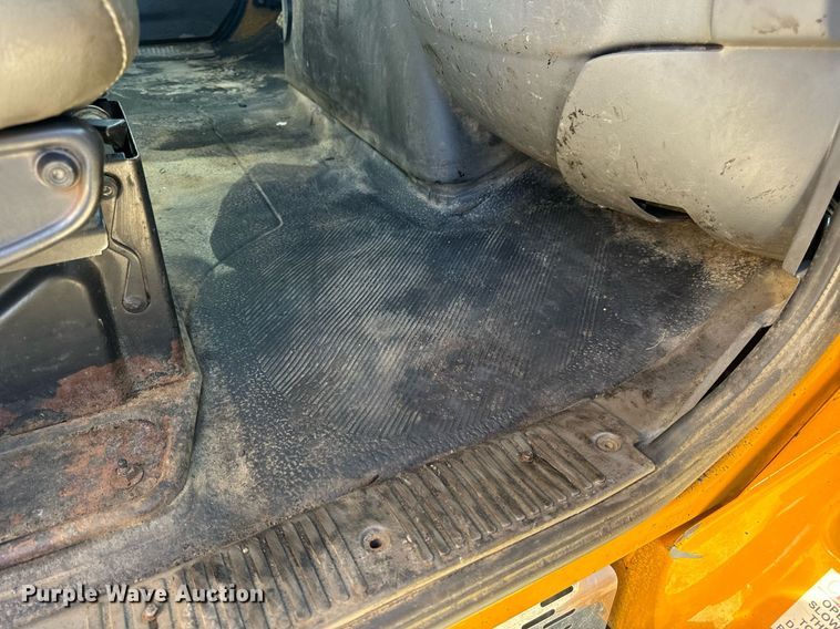 image for item EN5164 2010 International 7500 WorkStar dump truck