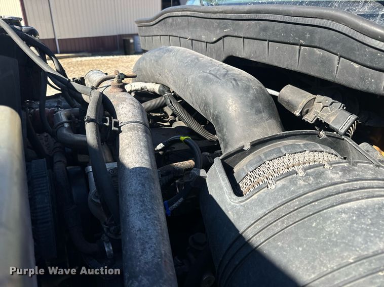 image for item EN5164 2010 International 7500 WorkStar dump truck